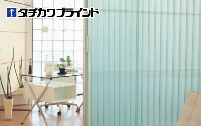 アコーデオンカーテン