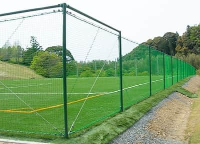 �싅�E�e�j�X�̖h���l�b�g�E�o�b�N�l�b�g