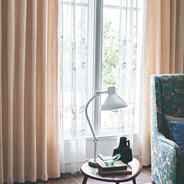 ドレープ:MM3152 レース:MM3158