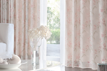 Authentic(�I�[�Z���e�B�b�N�J�[�e��)