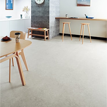 �}�e�B��NW �v���~�A