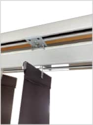 �J�[�e�����[����t����